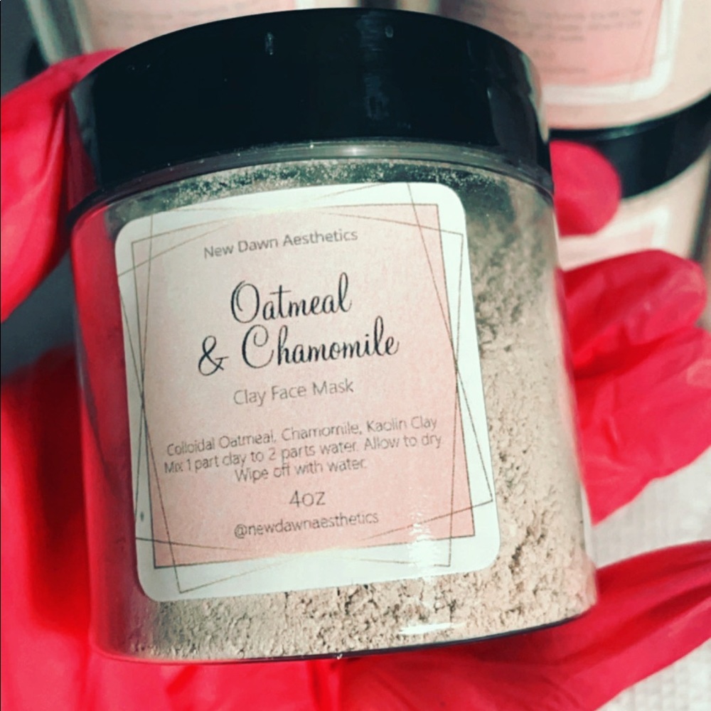 Oatmeal & Chamomile Clay Face Mask